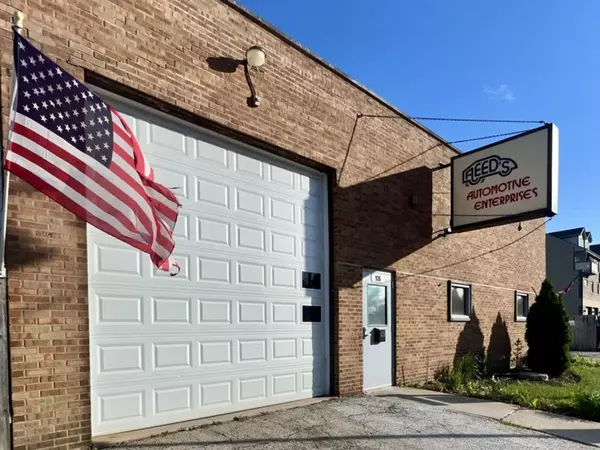 Lemont, IL 60439,926 MAIN Street