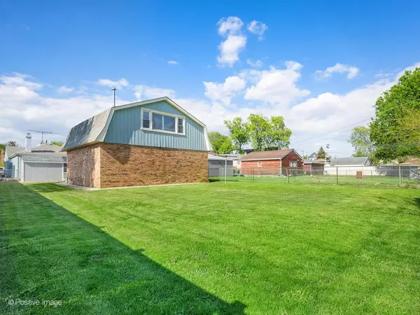 Lyons, IL 60534,8033 45th Court