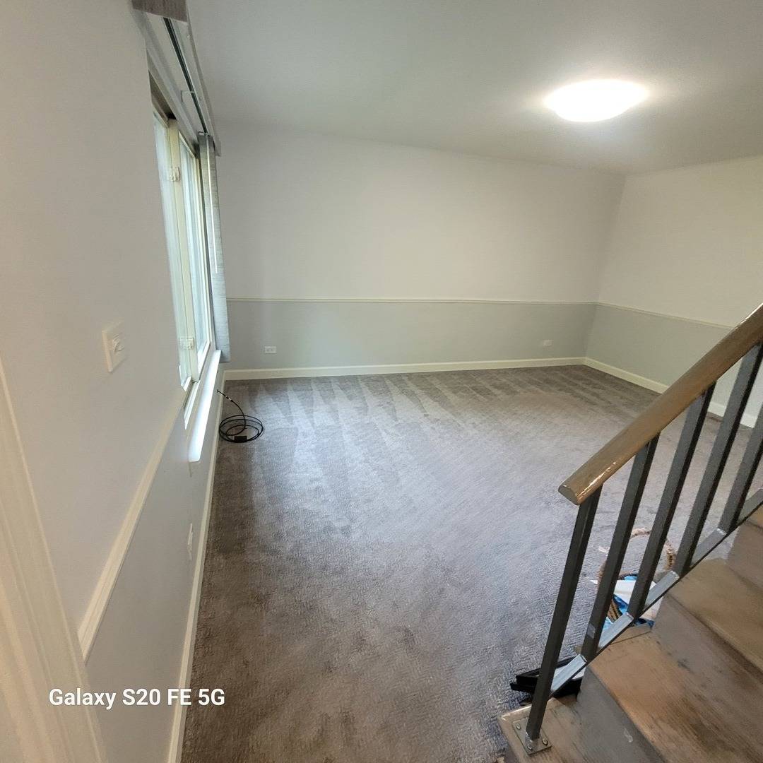 Downers Grove, IL 60516,7309 Winthrop Way #2