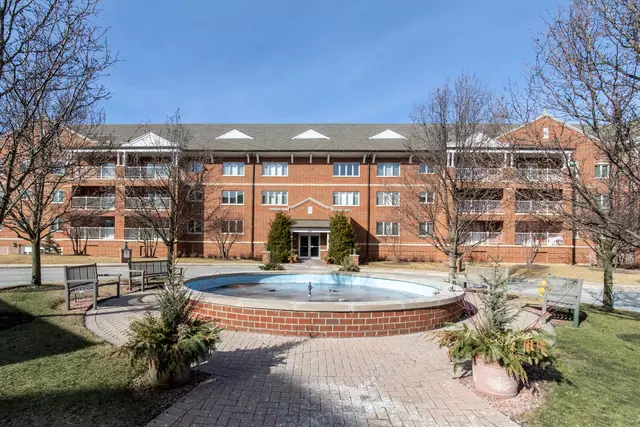 Park Ridge, IL 60068,400 S Northwest Highway #309
