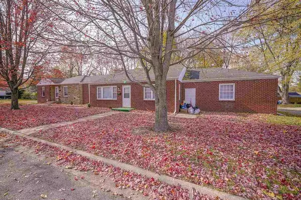 2006 Richmond Street, Rockford, IL 61101