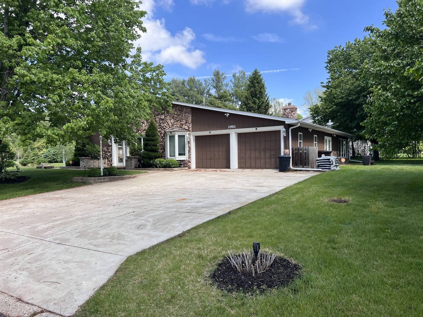 Brimfield, IL 61517,11401 W Grange Hall Road