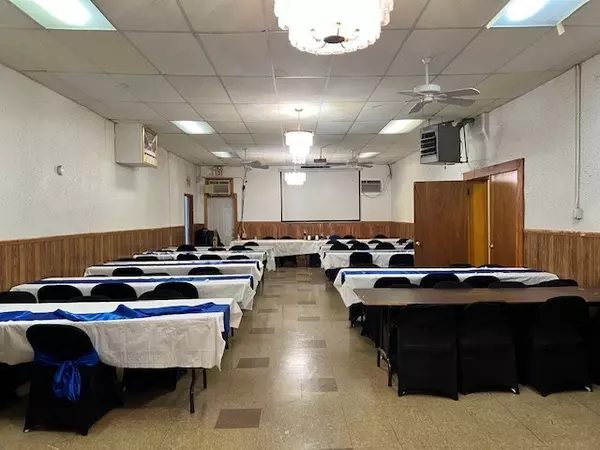 Chicago, IL 60644,706 N Cicero Avenue