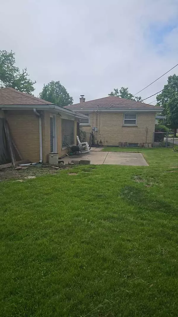 Morton Grove, IL 60053,6140 Elm Street