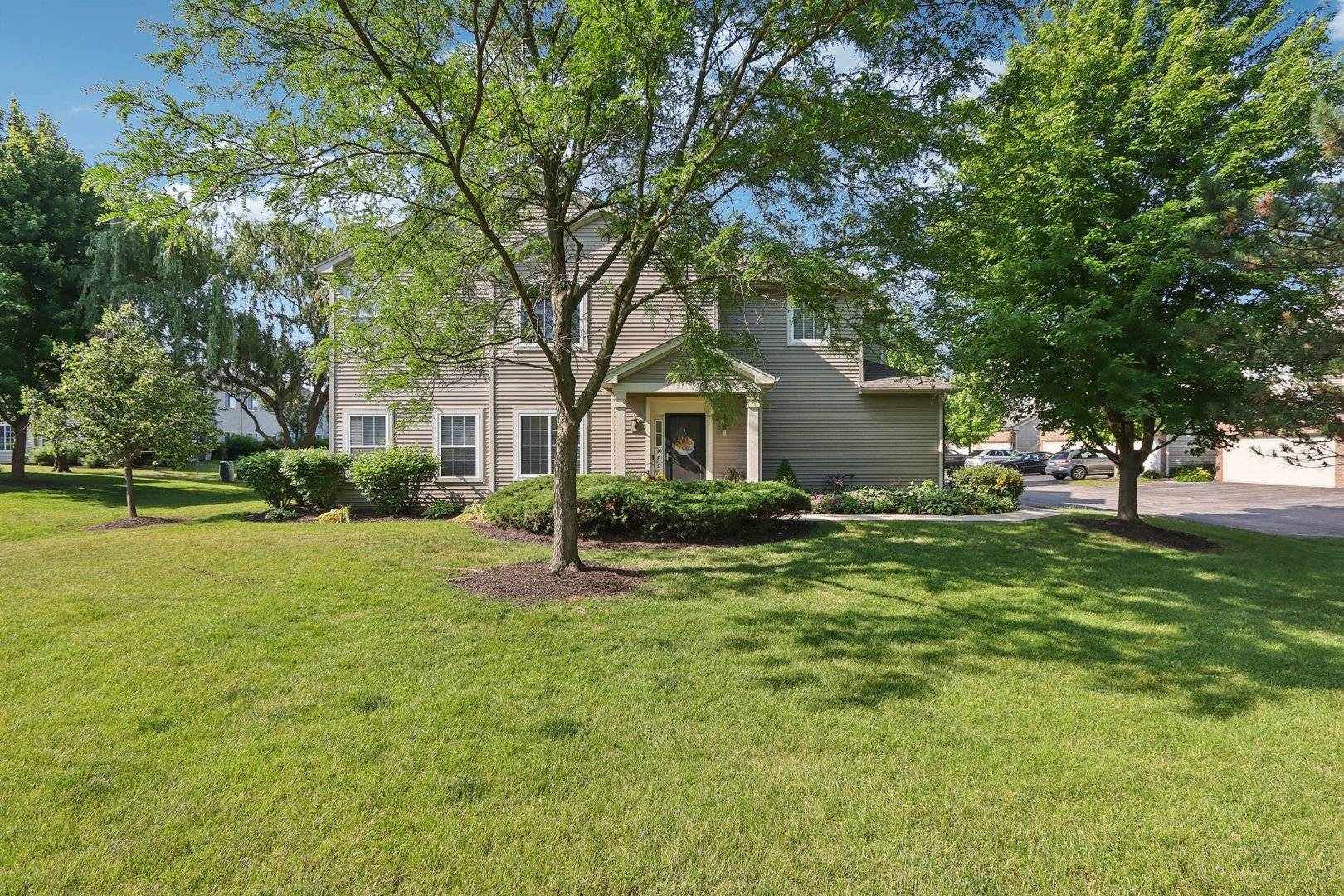 17658 S Alta Drive, Lockport, IL 60441