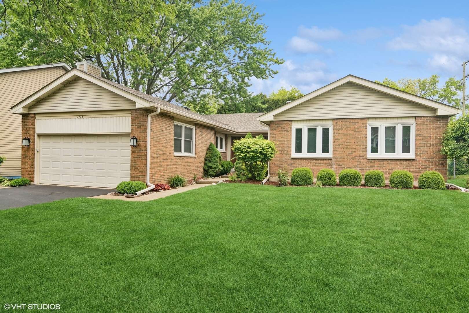 1118 W Keating Drive, Arlington Heights, IL 60005
