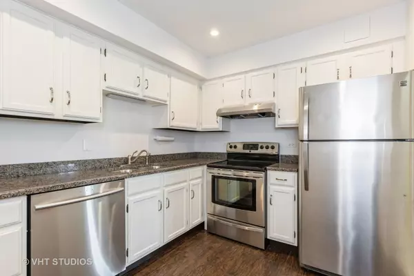 Wilmette, IL 60091,800 Ridge Road #108