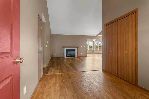 St. Joseph, IL 61873,610 Chestnut Drive