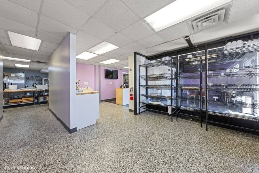 Bradley, IL 60915,800 W Broadway Street