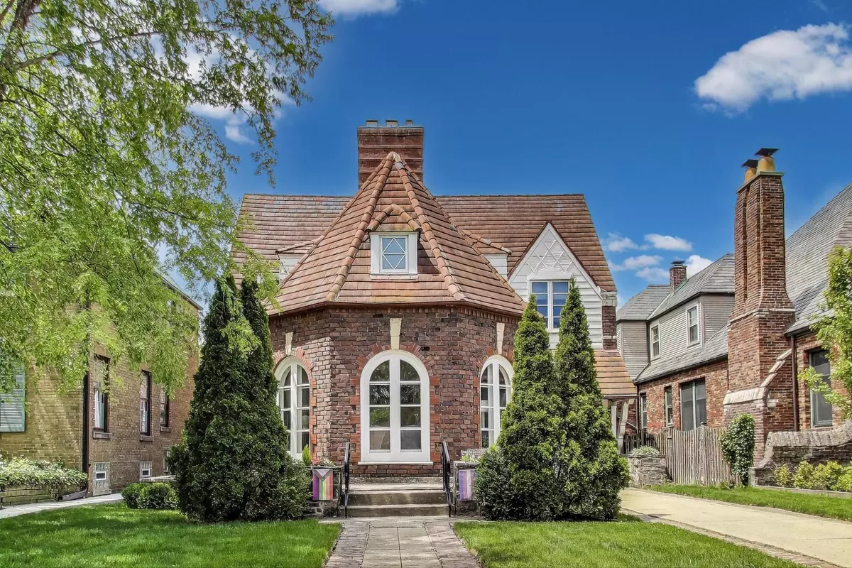 Oak Park, IL 60302,1213 Columbian Avenue