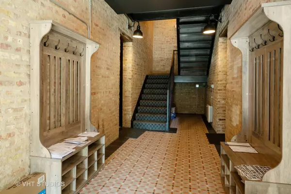 Chicago, IL 60653,4559 S Michigan Avenue #3S