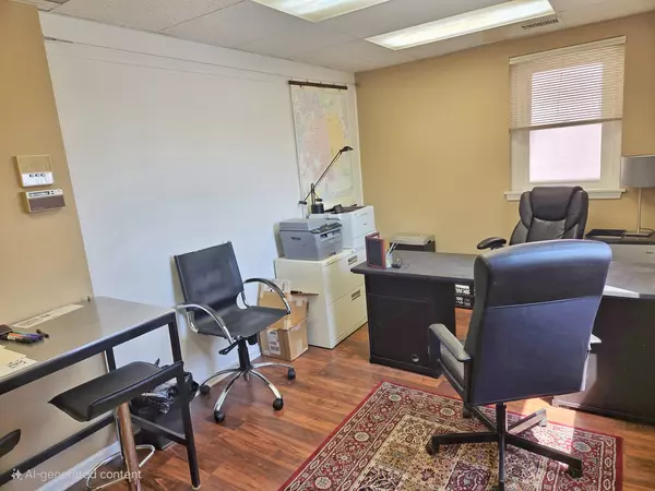 Naperville, IL 60540,22 W Chicago Avenue #5