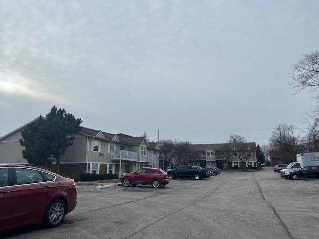 Bensenville, IL 60106,525 E Jefferson Street #1A
