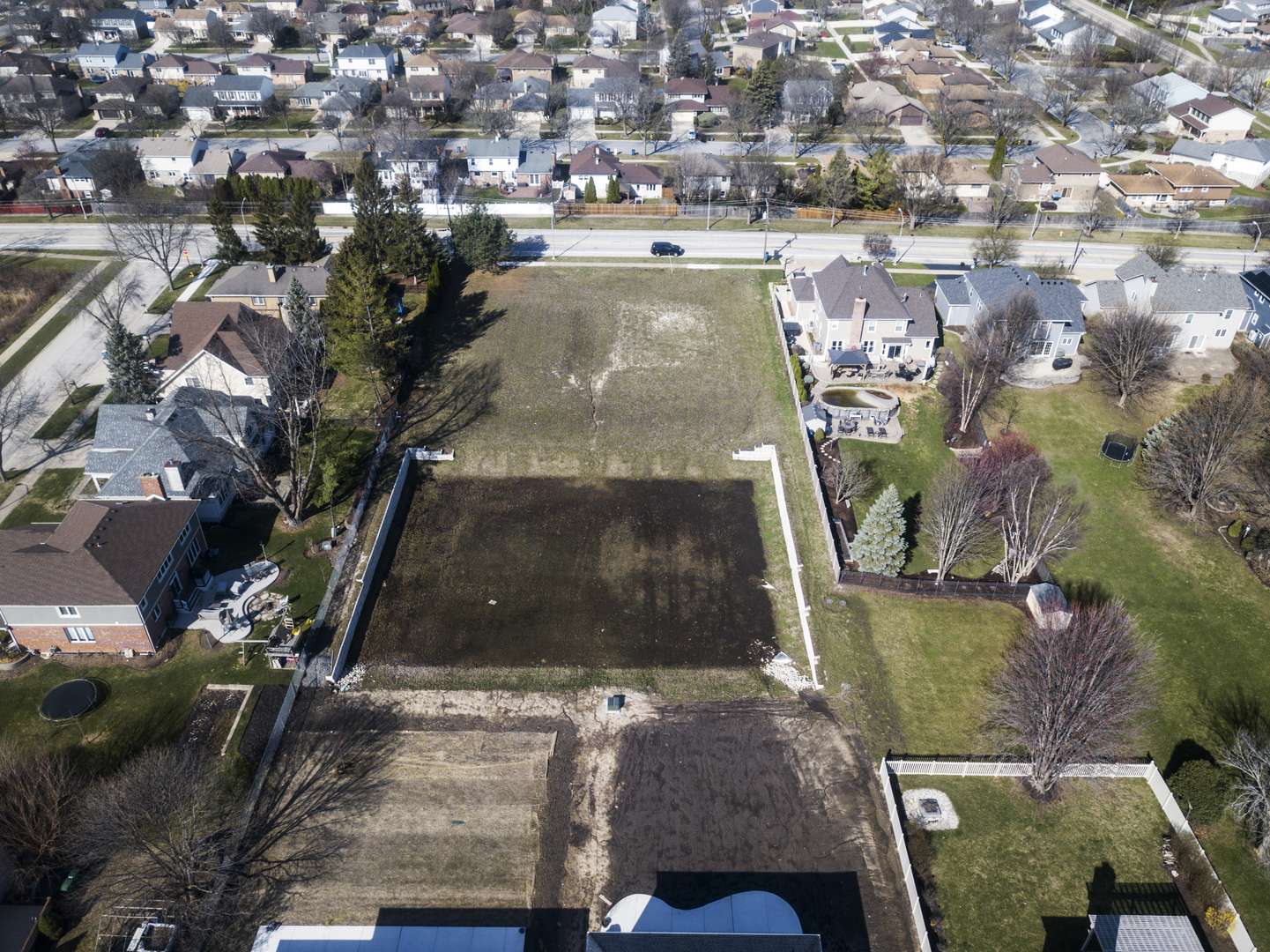 Downers Grove, IL 60516,7127 Dunham Road
