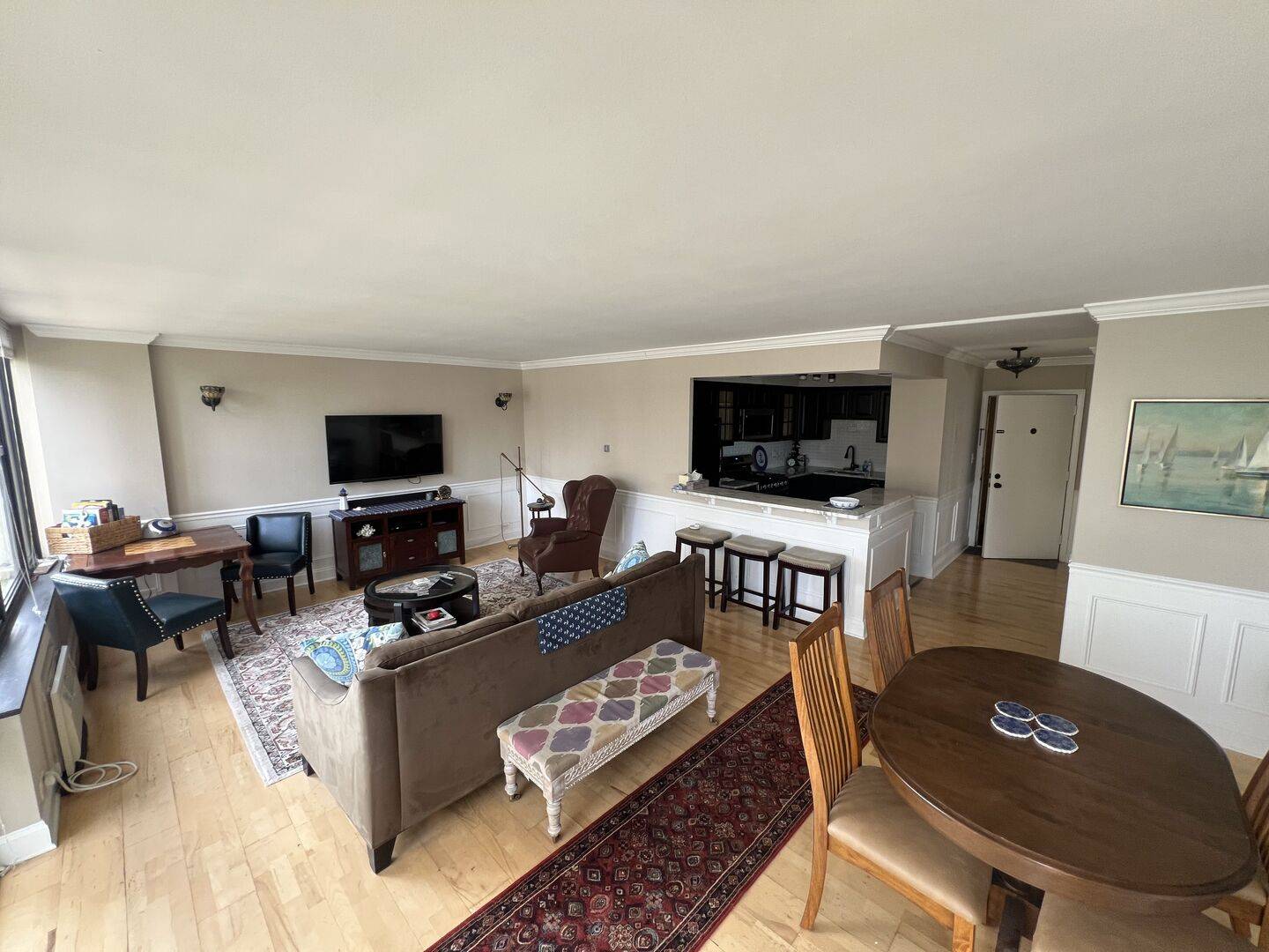 Chicago, IL 60611,1000 N Lake Shore Drive #902