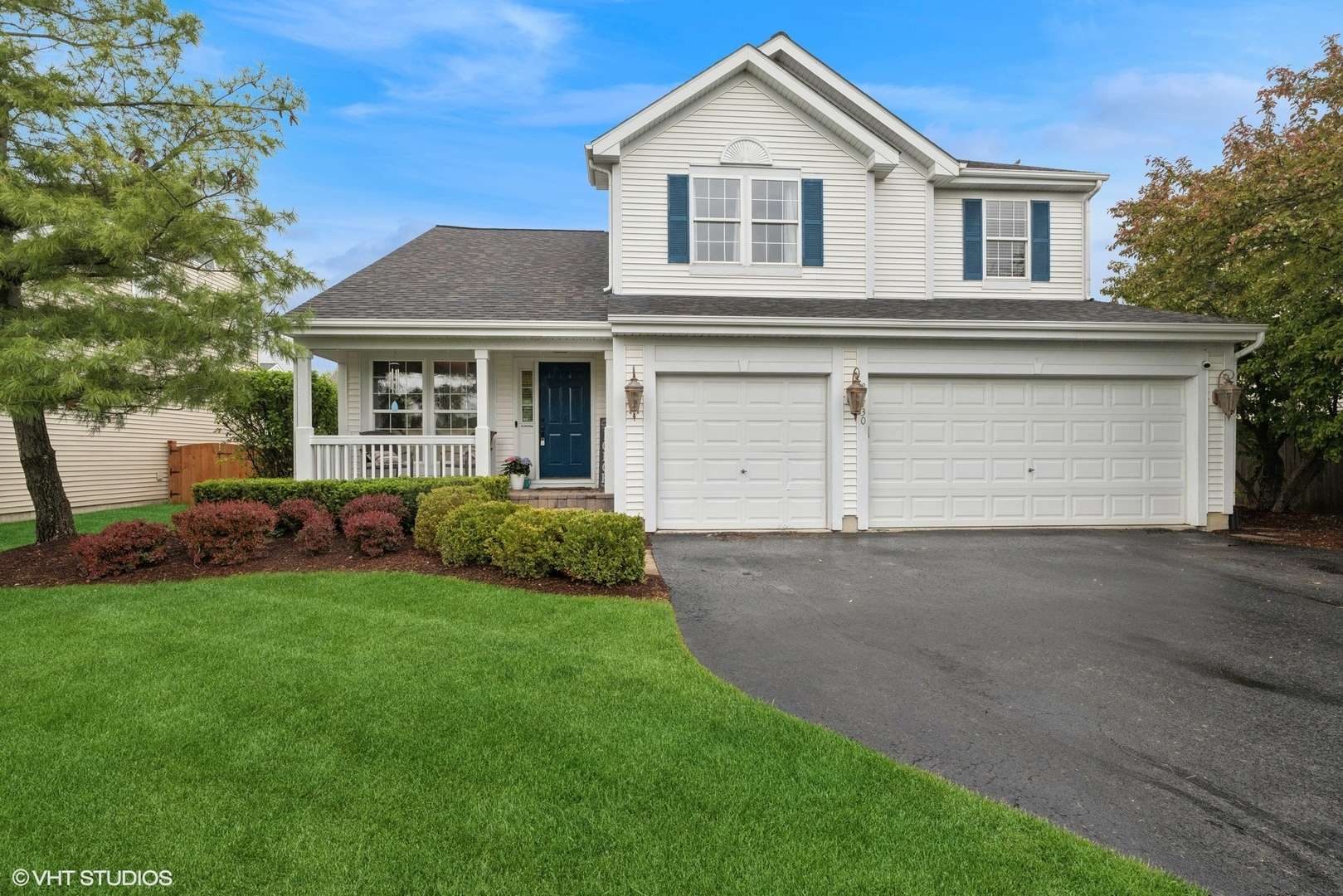 31730 N Clearwater Drive, Lakemoor, IL 60051