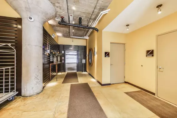 Chicago, IL 60608,1000 W 15th Street #410