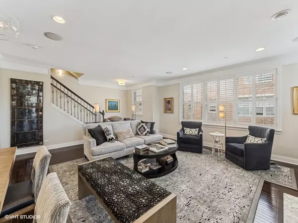 Park Ridge, IL 60068,313 S Northwest Highway #5