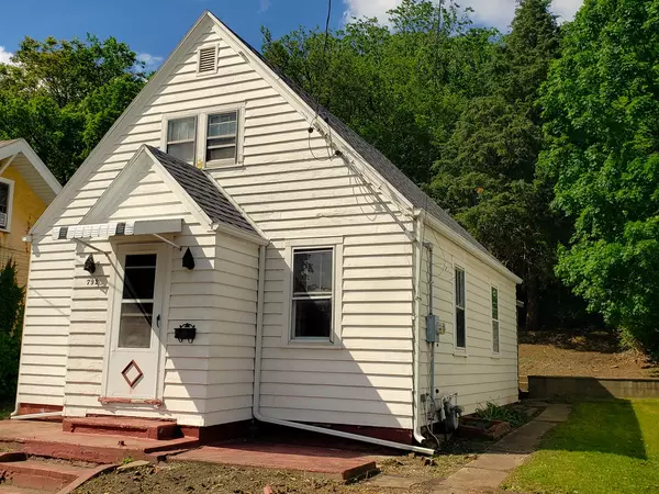 Marseilles, IL 61341,792 E Bluff Street