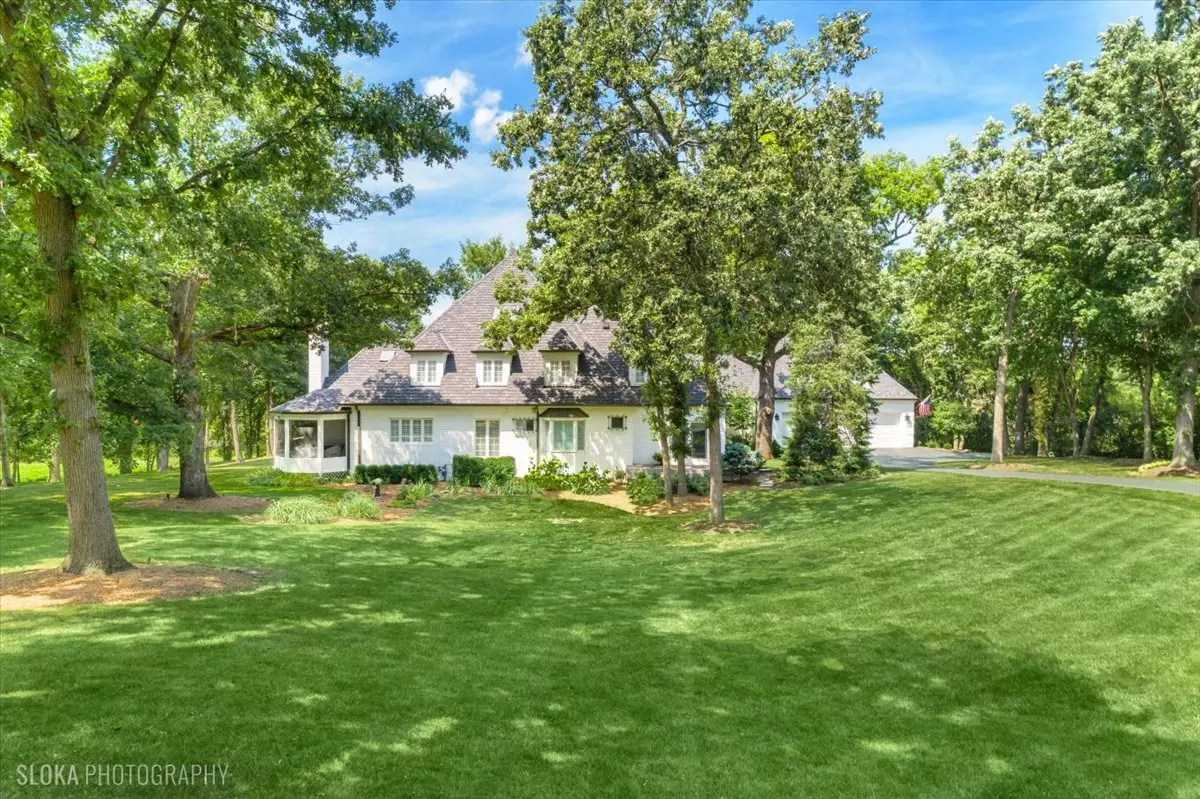 Barrington, IL 60010,166 N Buckley Road