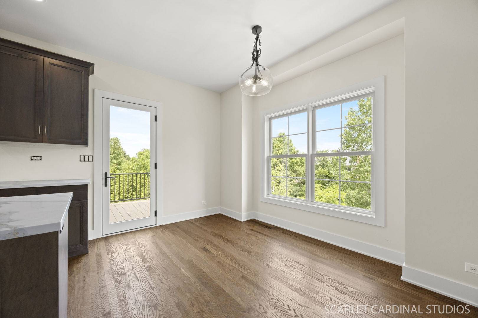 Glen Ellyn, IL 60137,831 Avon Court