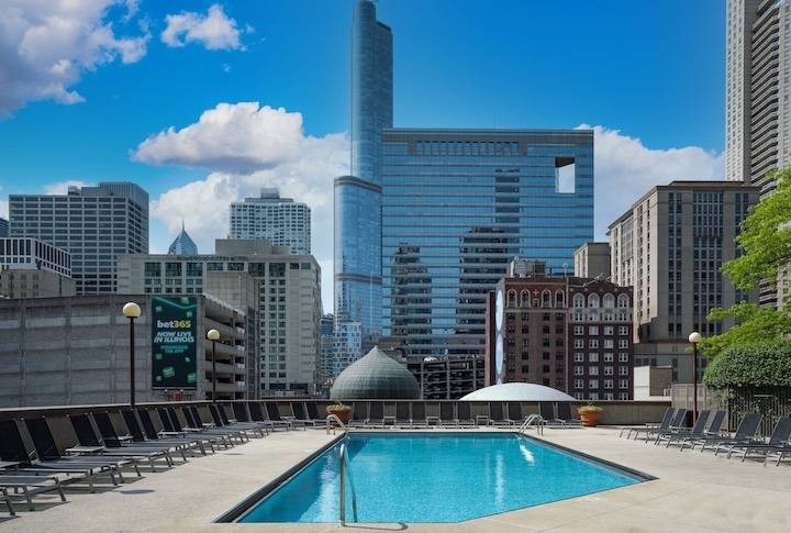 Chicago, IL 60611,10 E Ontario Street #3107