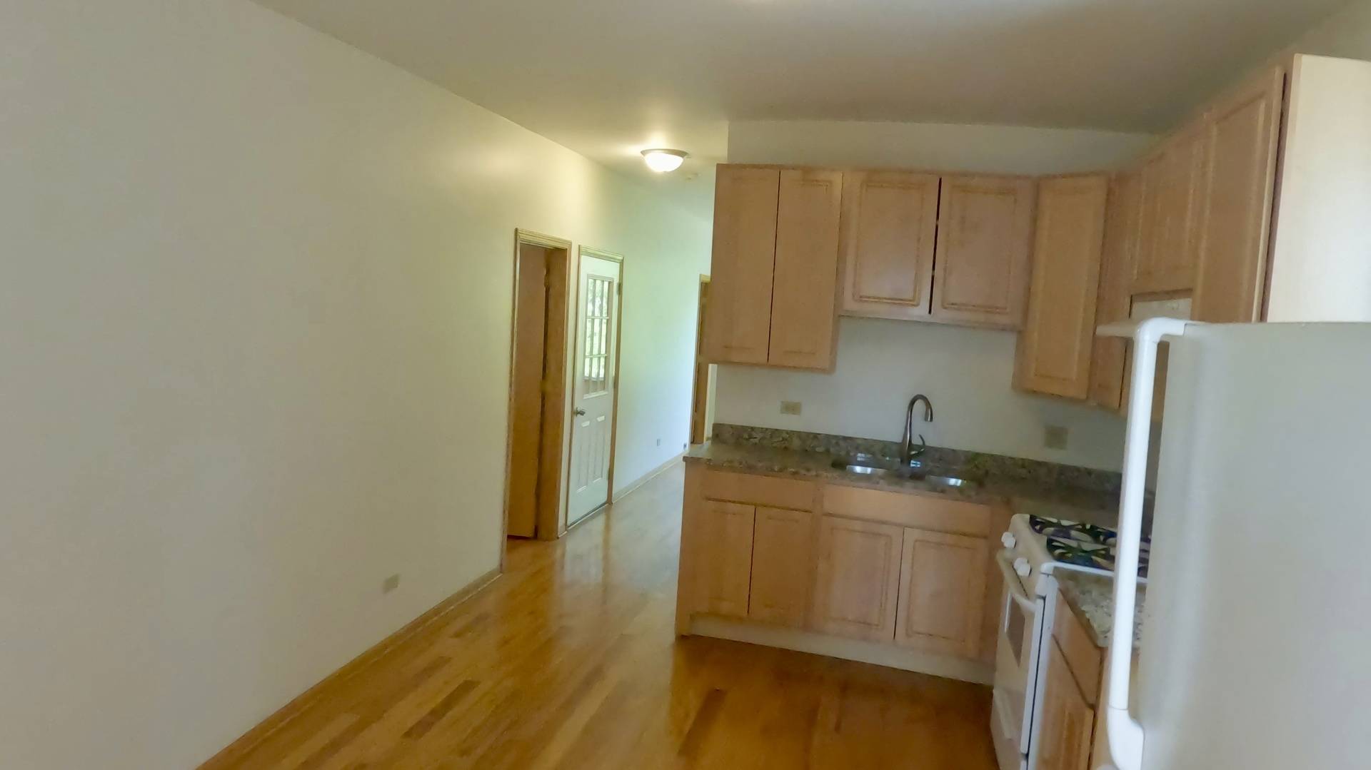Chicago, IL 60647,2710 N Ridgeway Avenue #2
