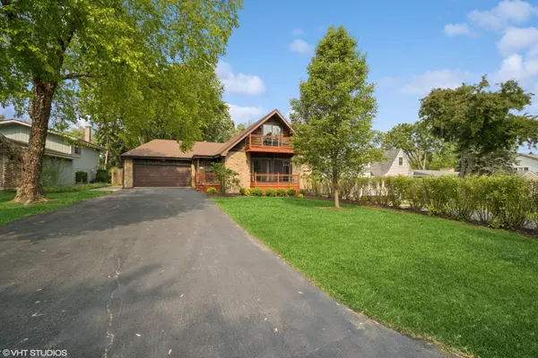 Palatine, IL 60074,734 S Warren Avenue