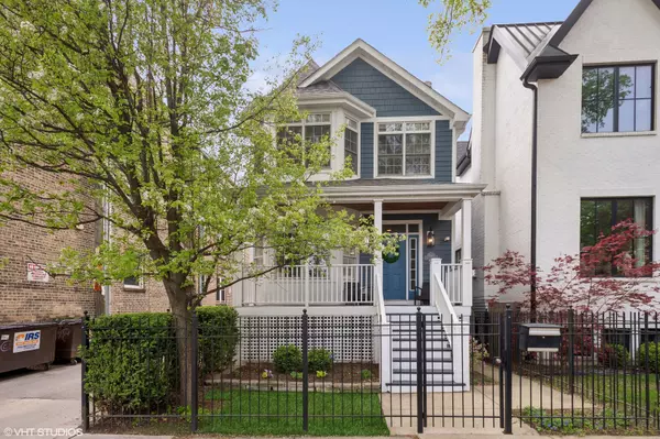 Chicago, IL 60618,3414 N Bell Avenue