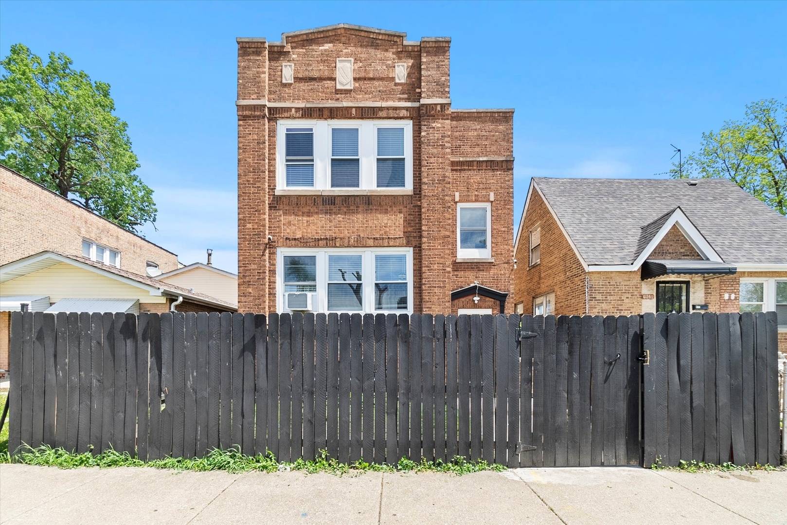 Chicago, IL 60636,6239 S Seeley Avenue #2