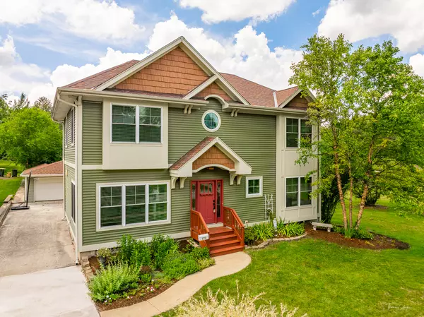 Westmont, IL 60559,122 S Grant Street