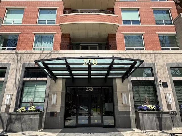 Chicago, IL 60611,270 E PEARSON Street #602