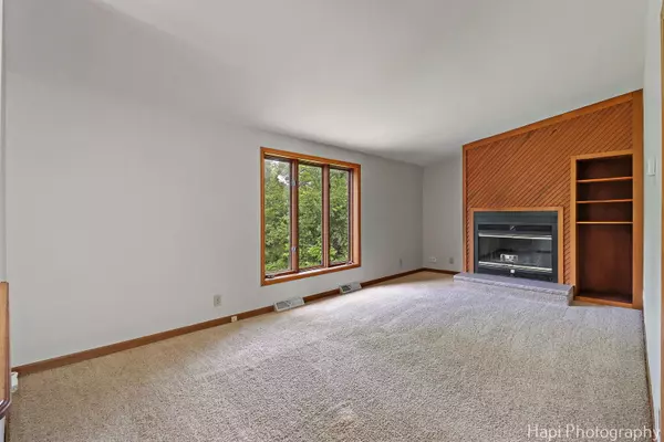 Ingleside, IL 60041,26717 W Wooster Lake Drive