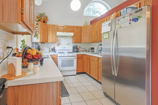 South Elgin, IL 60177,15 Brittany Court