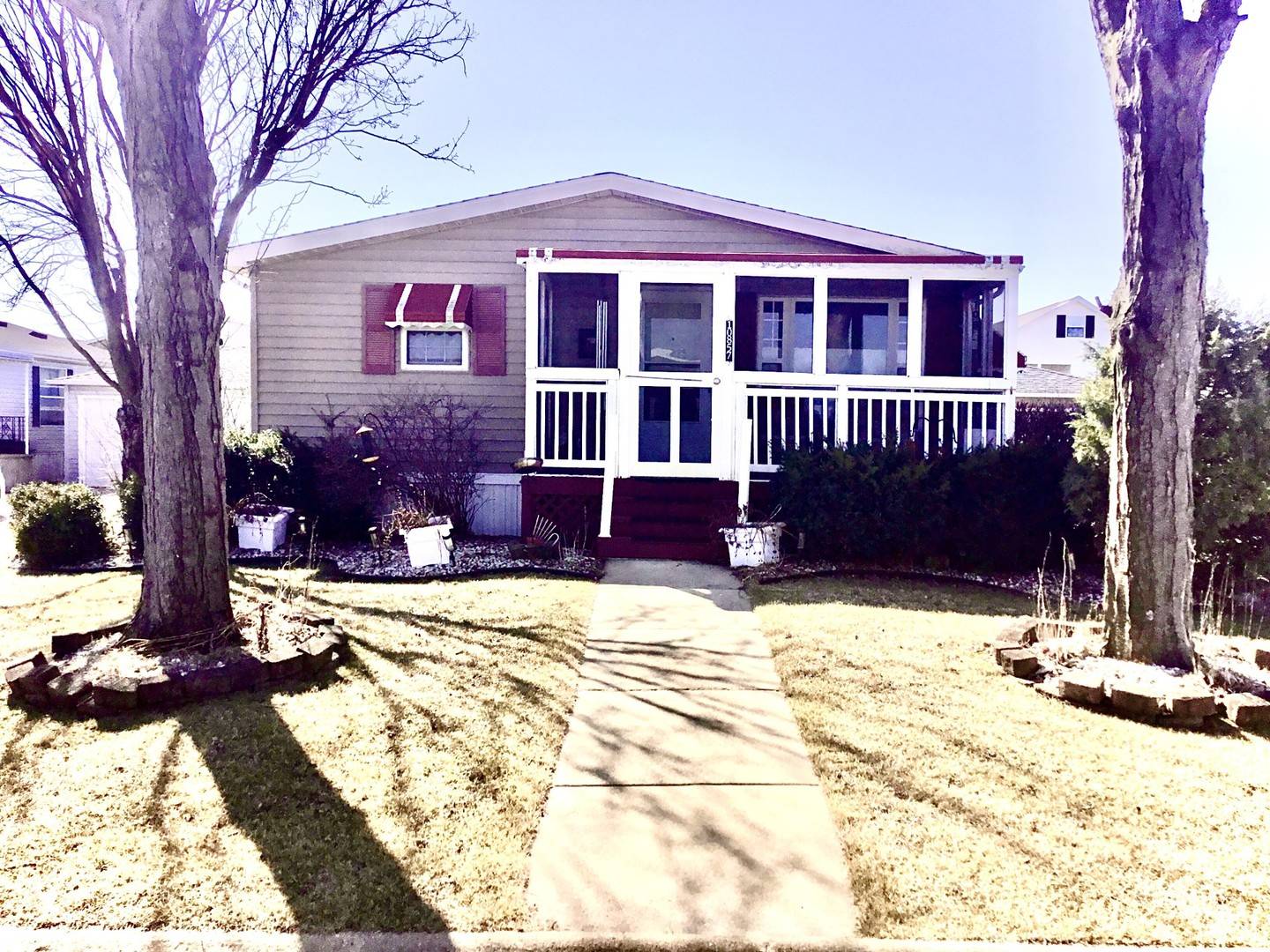 Frankfort, IL 60423,10857 W gateway Drive