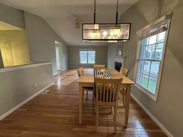 Normal, IL 61761,1316 Ogelthorpe Avenue