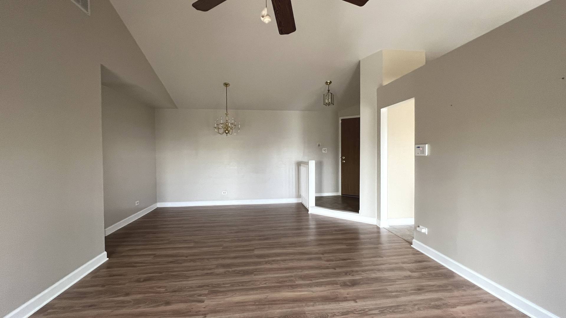 Mundelein, IL 60060,1238 BALLANTRAE Place #C