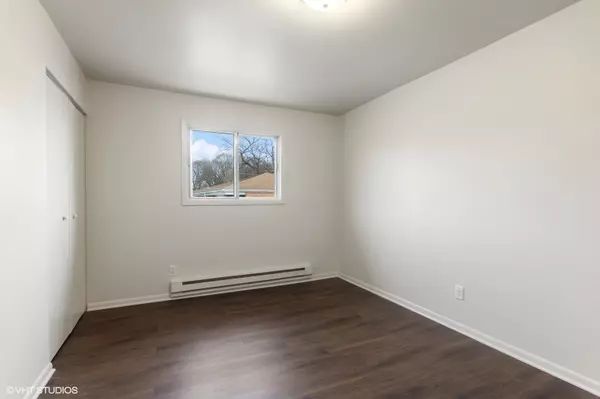 Kankakee, IL 60901,720 S Nelson Avenue #4