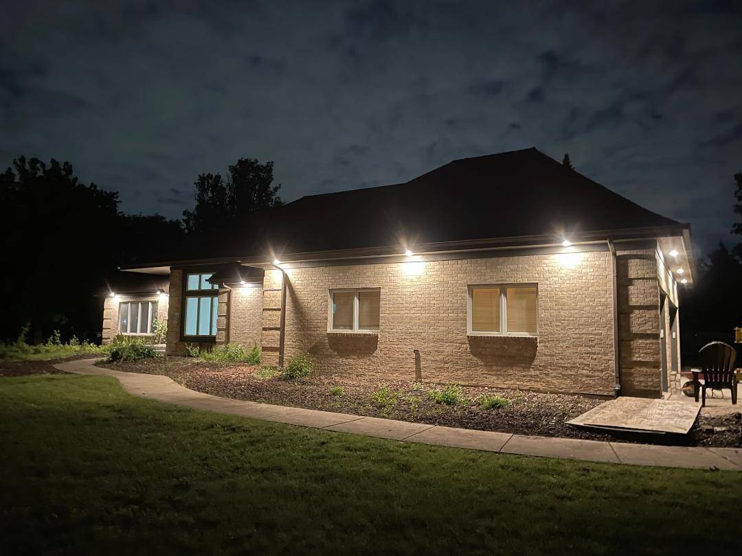 12657 Lake View Drive, Orland Park, IL 60467