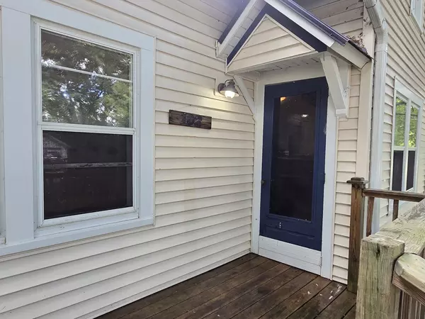 Shabbona, IL 60550,103 W Cherokee W Avenue