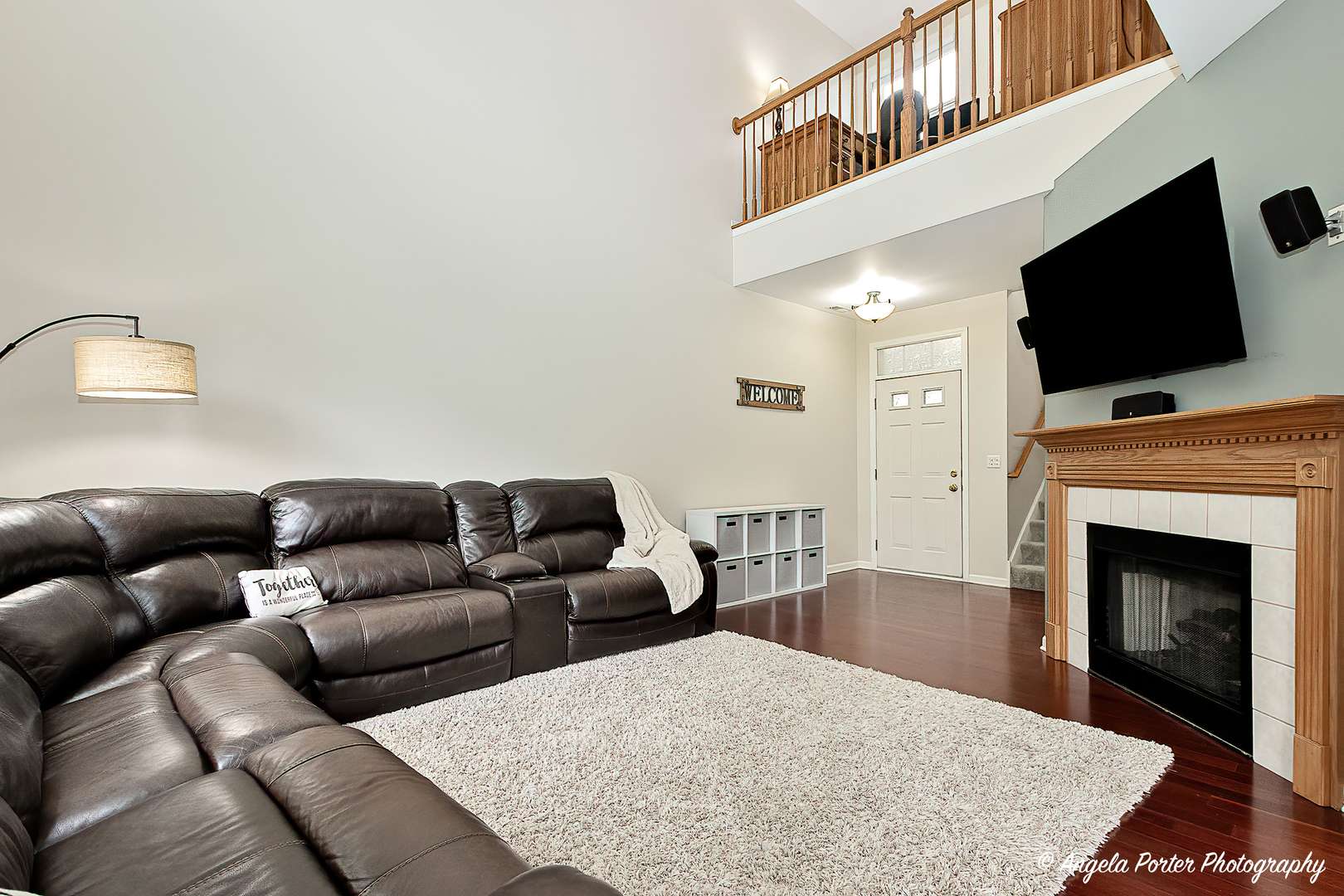 Lindenhurst, IL 60046,2915 Falling Waters Lane #2915