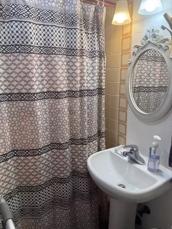 Hometown, IL 60456,8925 S KOMENSKY Avenue