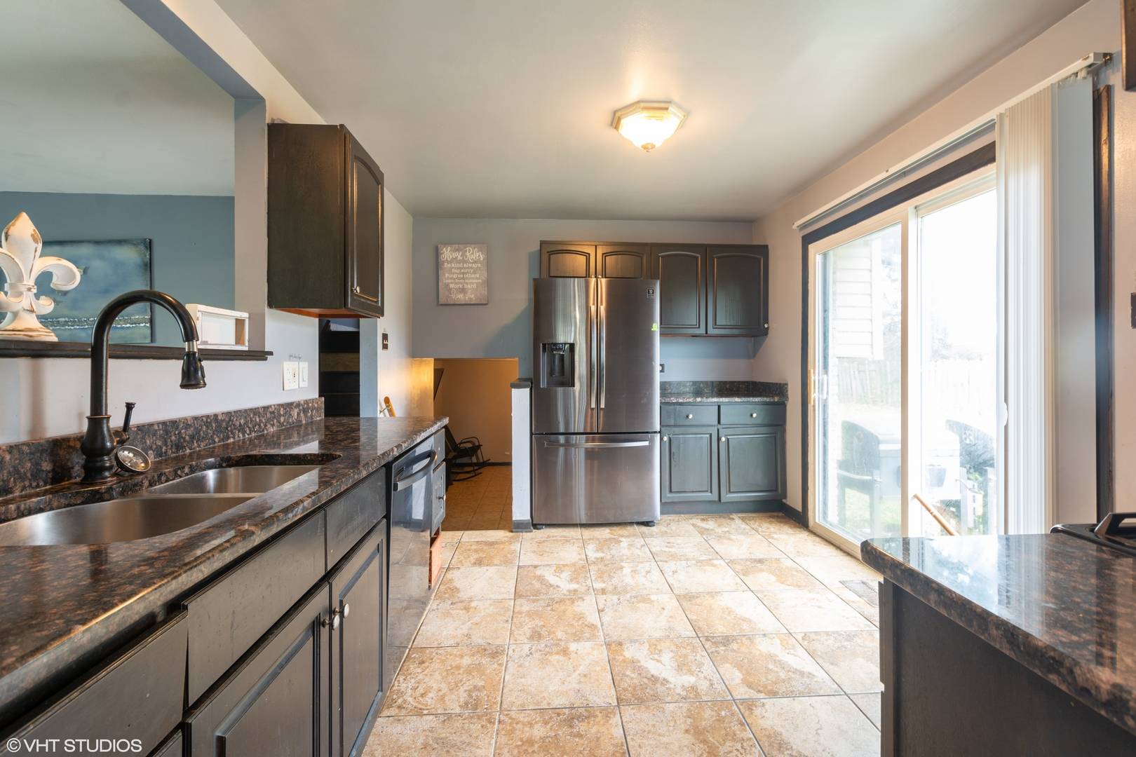 South Holland, IL 60473,15760 Church Drive