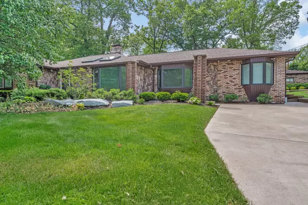 Palos Park, IL 60464,9109 W 123rd Street