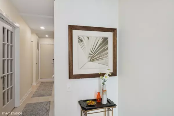 Chicago, IL 60616,Address not disclosed