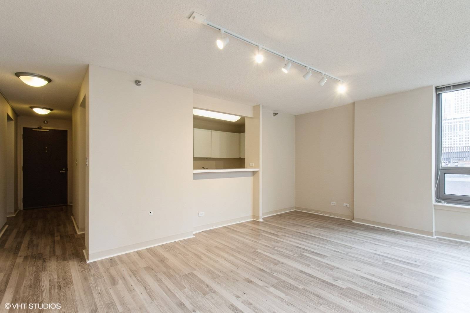 Chicago, IL 60611,440 N Wabash Avenue #1103