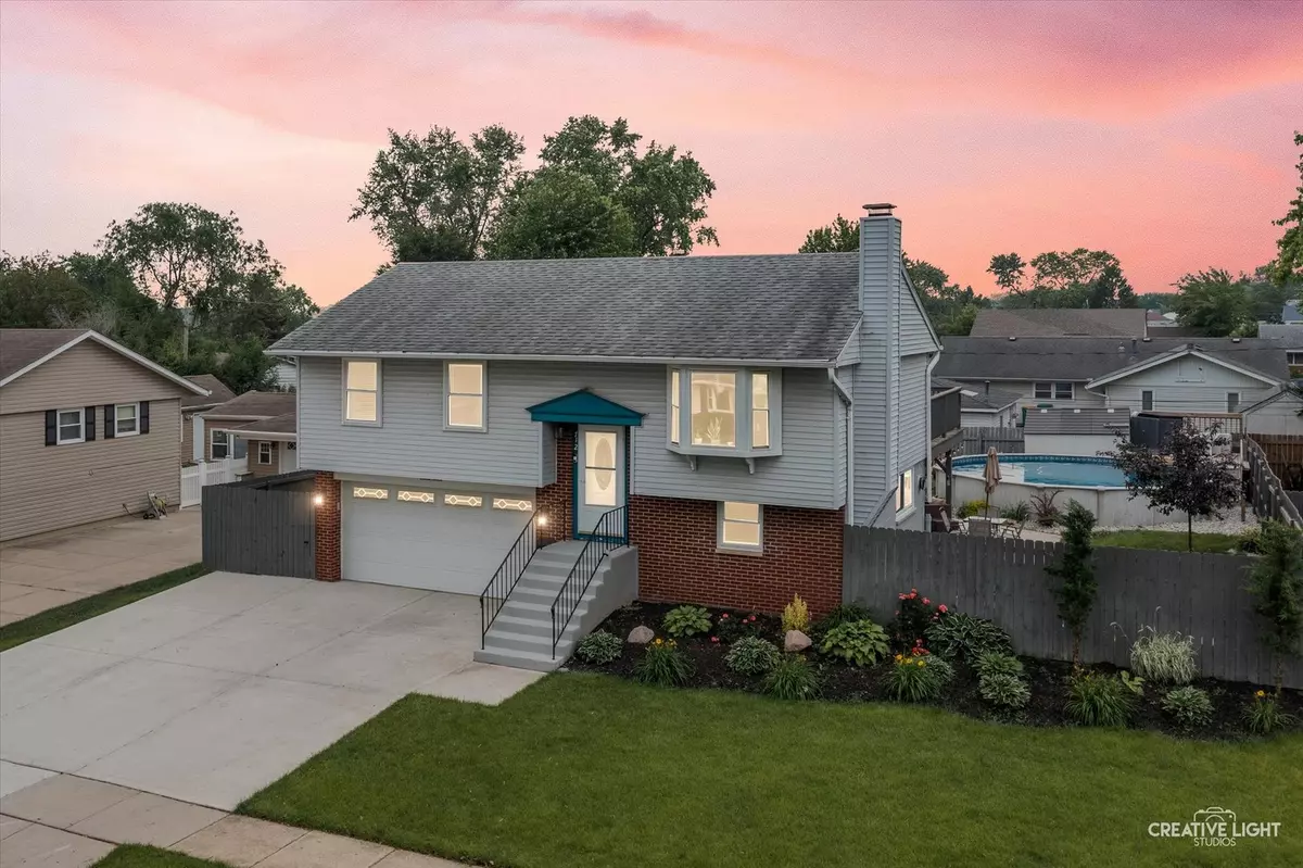 Romeoville, IL 60446,712 Cascade Avenue