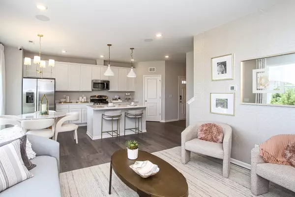 South Elgin, IL 60177,284 Kingsport Drive