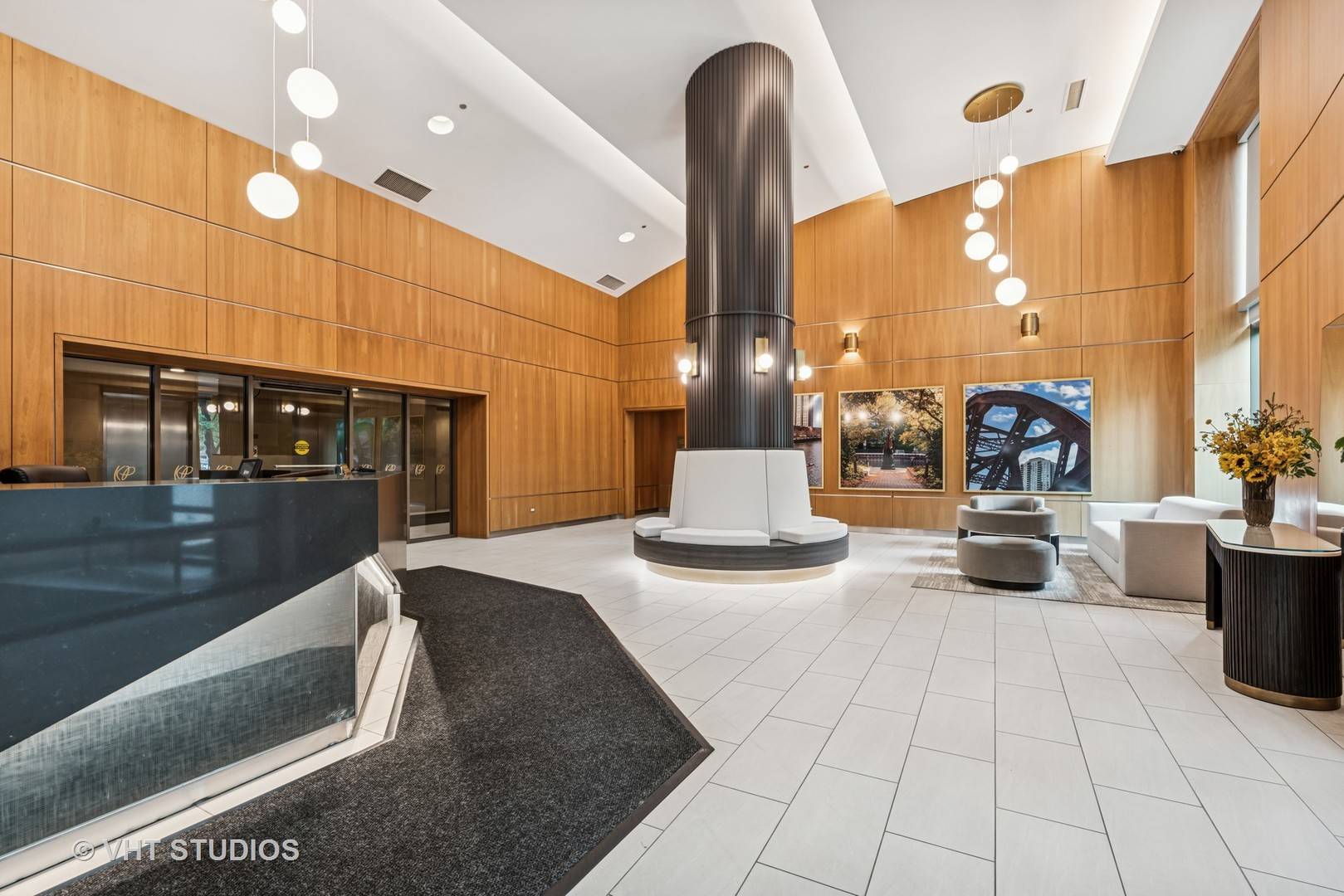 Chicago, IL 60654,501 N Clinton Street #1804