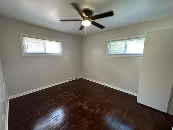 Dolton, IL 60419,14631 Michigan Avenue